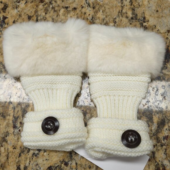 Knit Fingerless Gloves with Rex Rabbit Fur - Picture 1 of 3